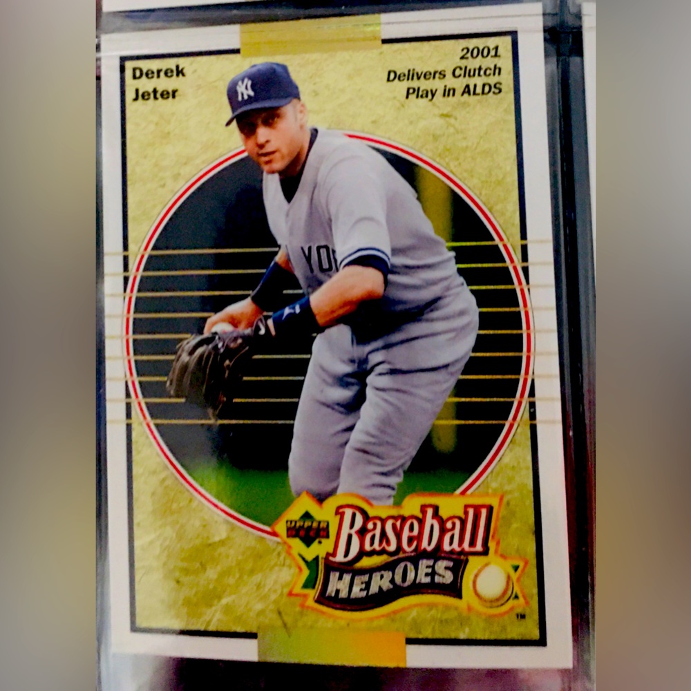 Baseball cards Collectibles